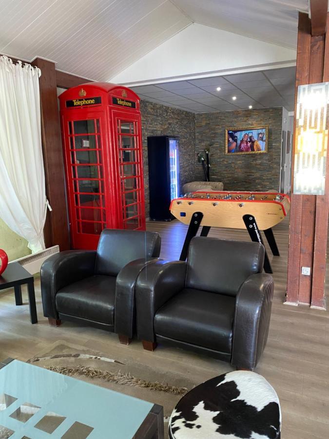 Enzo Hotels Diane - Logis Amneville Ngoại thất bức ảnh