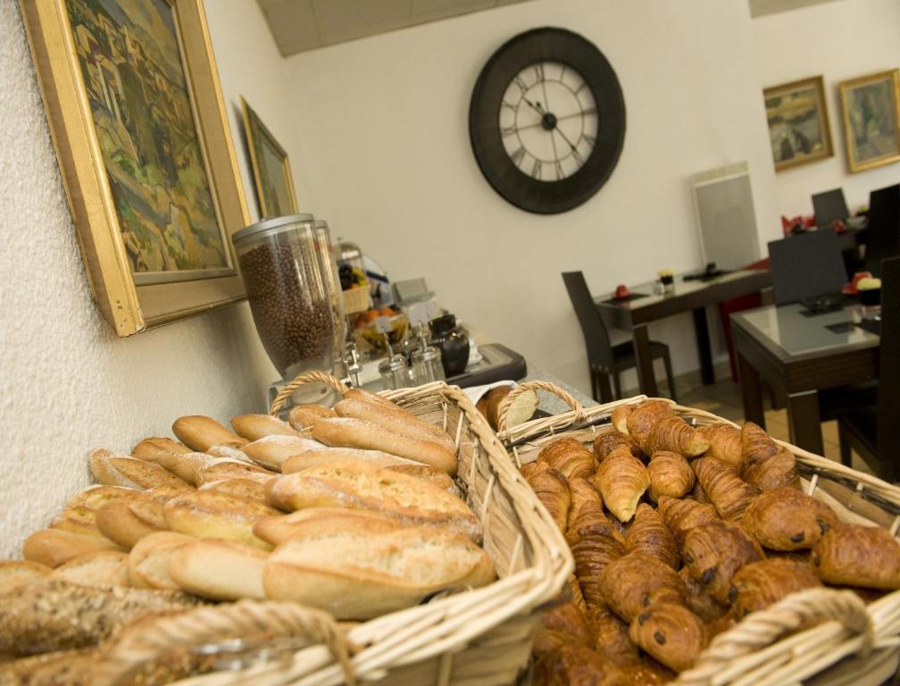 Enzo Hotels Diane - Logis Amneville Ngoại thất bức ảnh